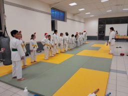 e320221217photoparcnoelnoelkarate 1237